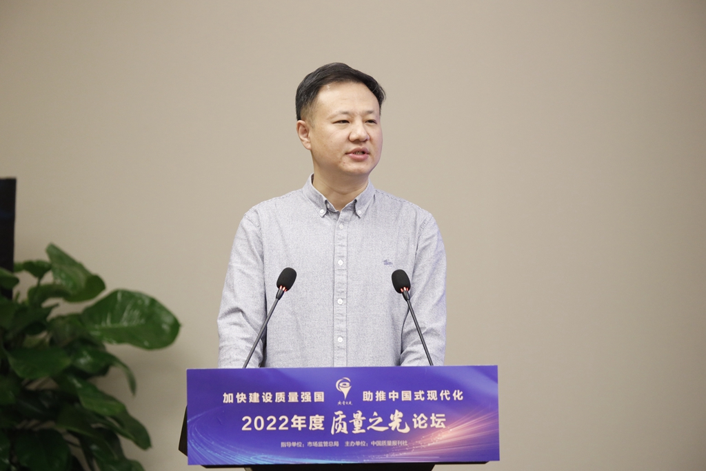 中央黨?？茖W(xué)社會(huì)主義教研部教授、博士生導(dǎo)師徐浩然